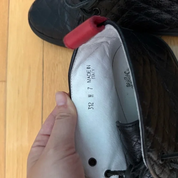 Del Toro black quilted leather chukka sneakers - Picture 2 of 12